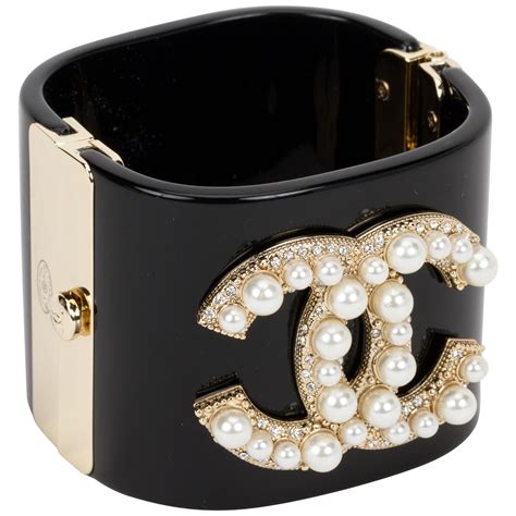 chanel chain bracelet 2015|chanel cuff bracelet price.